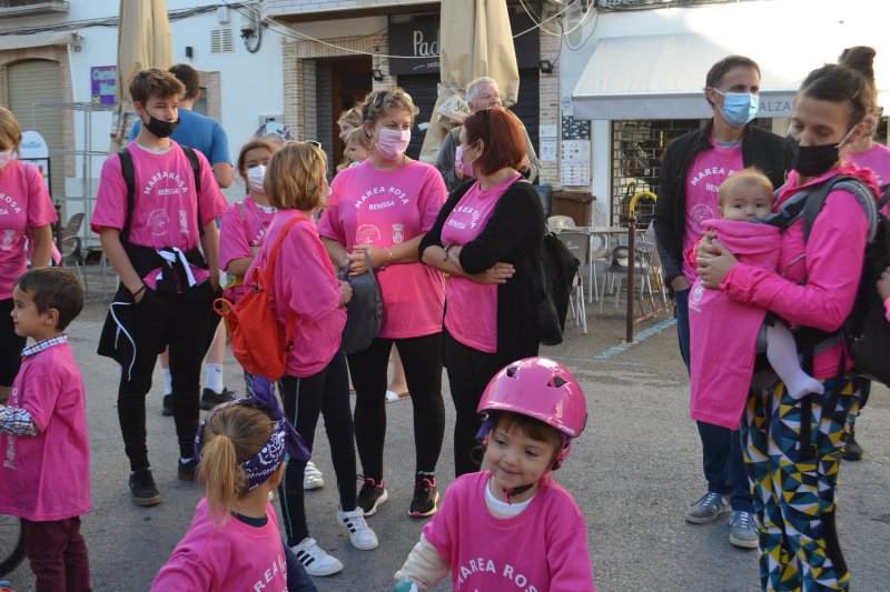 Marea Rosa en Benissa: Cuéntame lo que te pasa y no calles Marea Rosa en Benissa: Cuéntame lo que te pasa y no calles