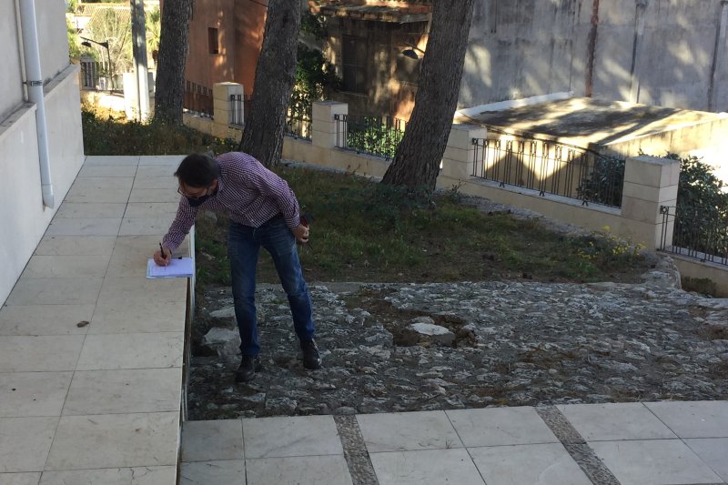 El Ayuntamiento de Ondara impulsa la rehabilitación del patio del antiguo colegio Els Pins El Ayuntamiento de Ondara impulsa la rehabilitación del patio del antiguo colegio Els Pins