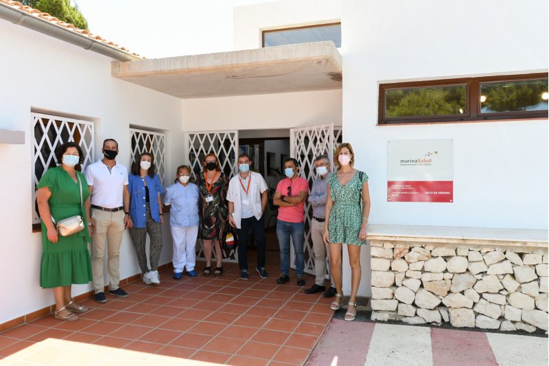 Comienza a funcionar el consultorio de verano de la playa de la Fustera Comienza a funcionar el consultorio de verano de la playa de la Fustera