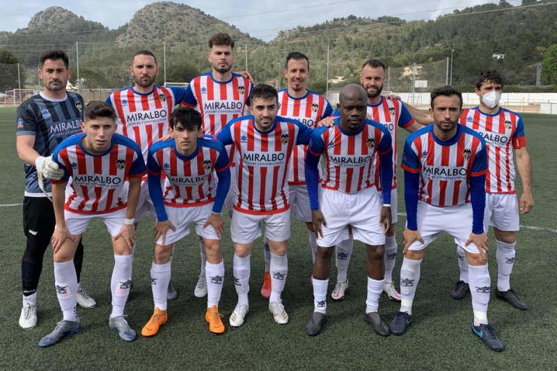 Preferente: El Pedreguer se crece en defensa ante un Jávea que no marca ni de penalti (0-0) Preferente: El Pedreguer se crece en defensa ante un Jávea que no marca ni de penalti (0-0)