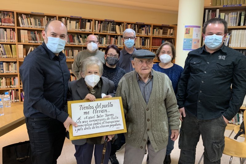 Gata rinde homenaje a Miguel Soler por su lucha por la democracia y contra el franquismo Gata rinde homenaje a Miguel Soler por su lucha por la democracia y contra el franquismo