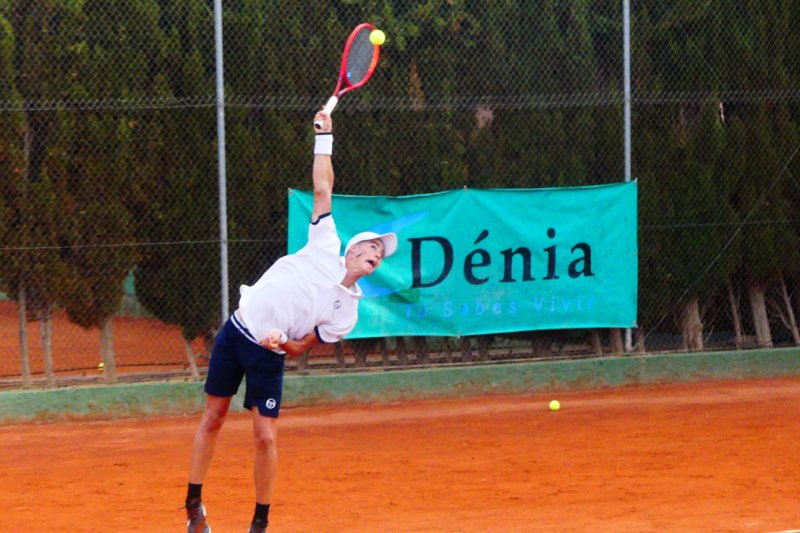 Tenis: Los favoritos avanzan hacia octavos en el Torneo Orysol de Dénia Tenis: Los favoritos avanzan hacia octavos en el Torneo Orysol de Dénia