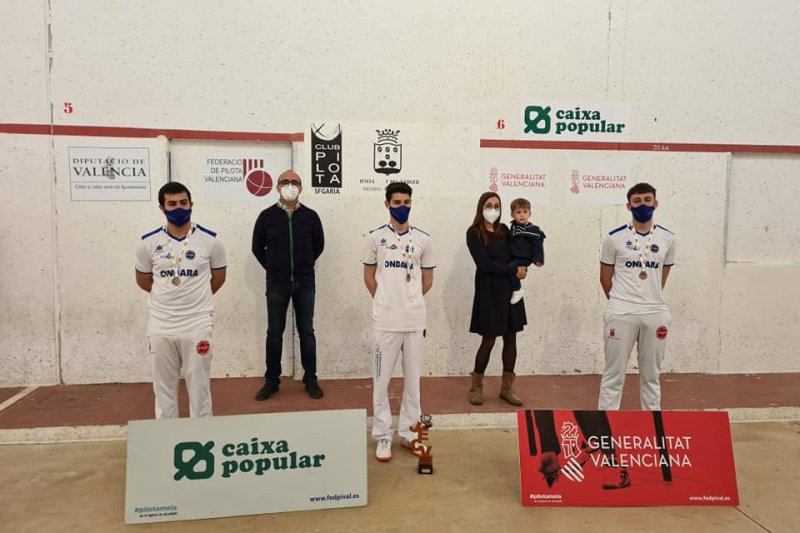 Dos oros y dos bronzes para l’Escola Municipal d’Ondara en las finales provinciales de galotxa Dos oros y dos bronzes para l’Escola Municipal d’Ondara en las finales provinciales de galotxa