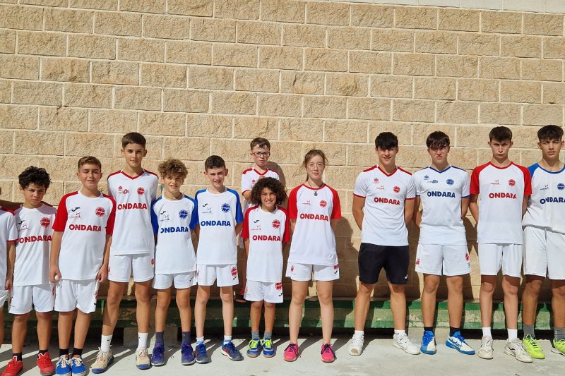 Arnau Mas li dona el campionat individual autonòmic a l’Escola de Pilota d’Ondara en categoria cadet d’onewall Arnau Mas li dona el campionat individual autonòmic a l’Escola de Pilota d’Ondara en categoria cadet d’onewall