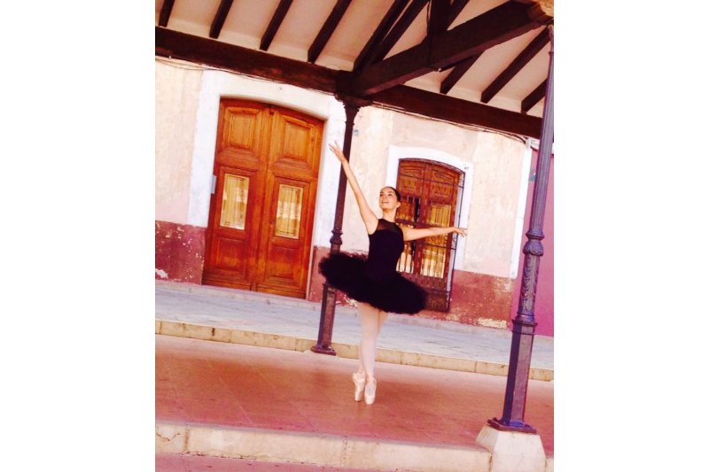 Pedreguer: La bailarina Nanny Alves estará en el Royal Albert House de Londres Pedreguer: La bailarina Nanny Alves estará en el Royal Albert House de Londres