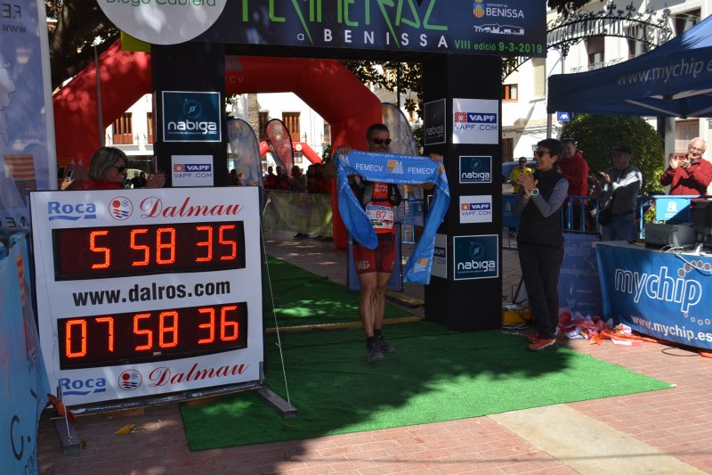 Sebas Sánchez i Miryam Talens repeteixen triomf en la Ultra Trail de 73 quilòmetres de Benissa Sebas Sánchez i Miryam Talens repeteixen triomf en la Ultra Trail de 73 quilòmetres de Benissa