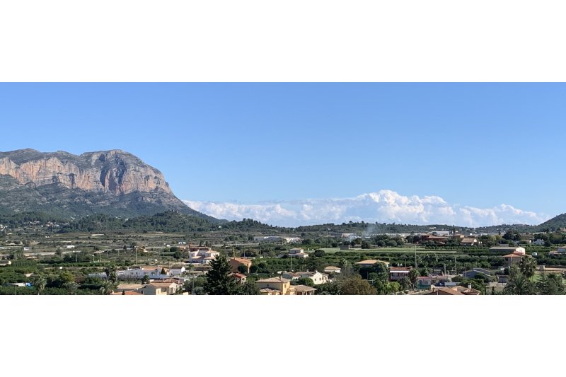 Els frares de Benissa han ixit a passejar, abans de la nit aigua Els frares de Benissa han ixit a passejar, abans de la nit aigua