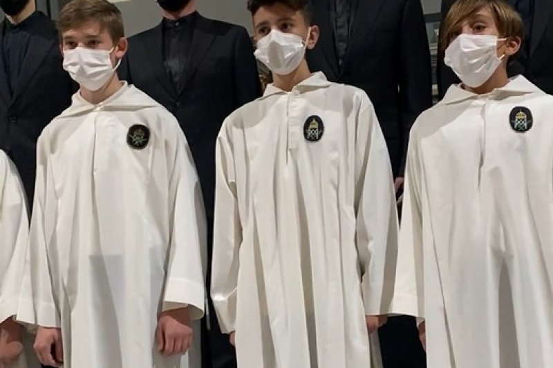 El Misteri d’Elx tanca els Concerts de la Tardor de Pedreguer amb una clamorosa actuació El Misteri d’Elx tanca els Concerts de la Tardor de Pedreguer amb una clamorosa actuació