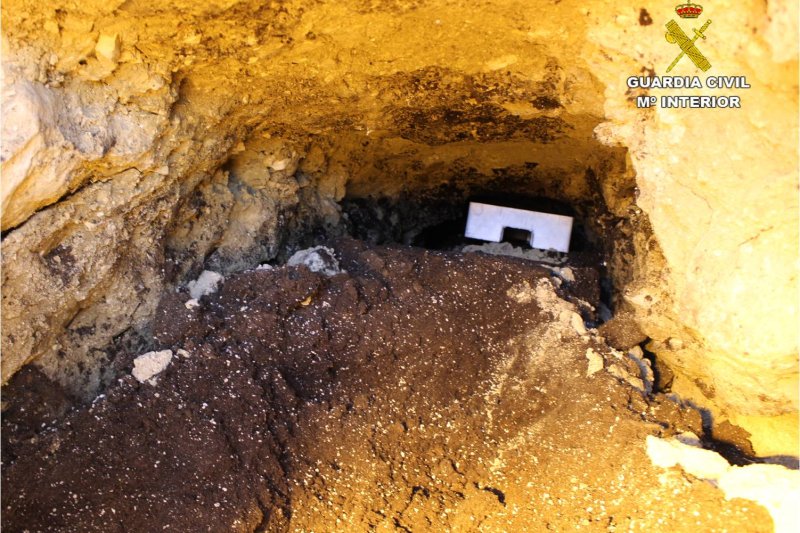 Un restaurante de Teulada era la tapadera de un gran cultivo de marihuana oculto en el sótano  Un restaurante de Teulada era la tapadera de un gran cultivo de marihuana oculto en el sótano