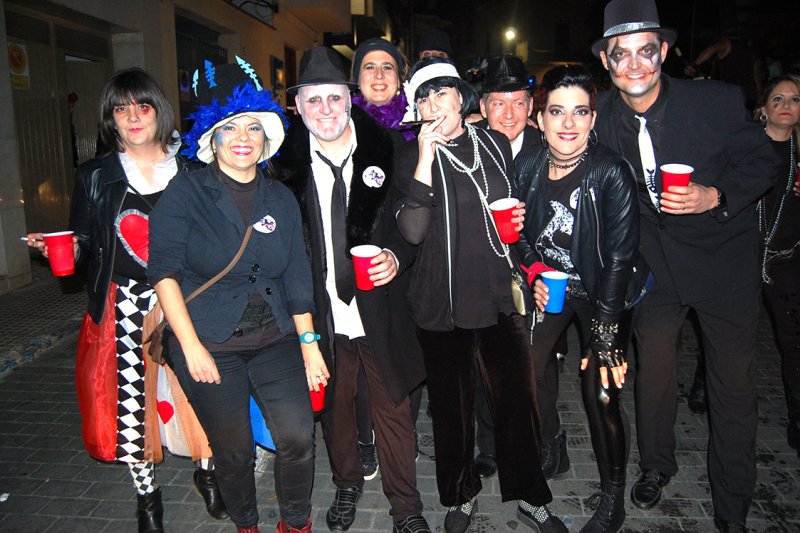 La pinyata clausura multitudinàriament la trilogia d’un carnestoltes pegolí que recupera el seu esperit La pinyata clausura multitudinàriament la trilogia d’un carnestoltes pegolí que recupera el seu esperit