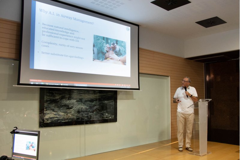 El Hospital de Dénia recibe a un experto internacional sobre la vía aérea difícil El Hospital de Dénia recibe a un experto internacional sobre la vía aérea difícil