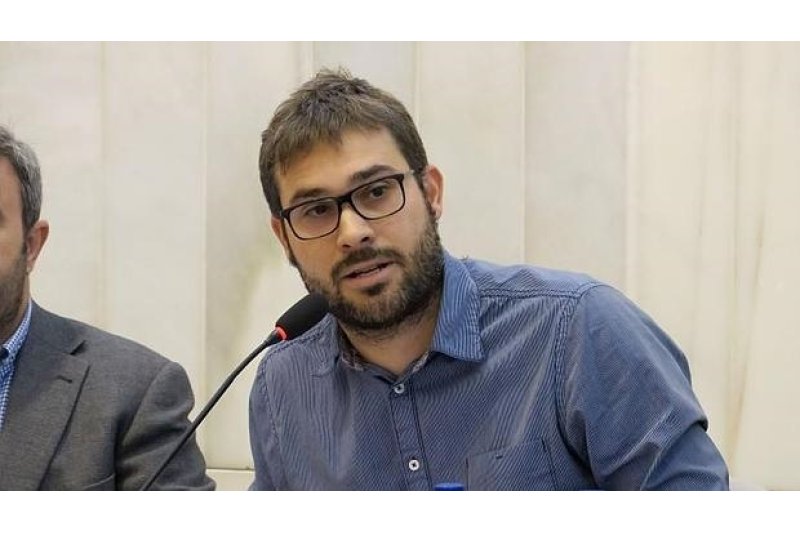 Compromís aplaza la decisión de apoyar la moción de censura de Benitatxell para que decida la asamblea Compromís aplaza la decisión de apoyar la moción de censura de Benitatxell para que decida la asamblea