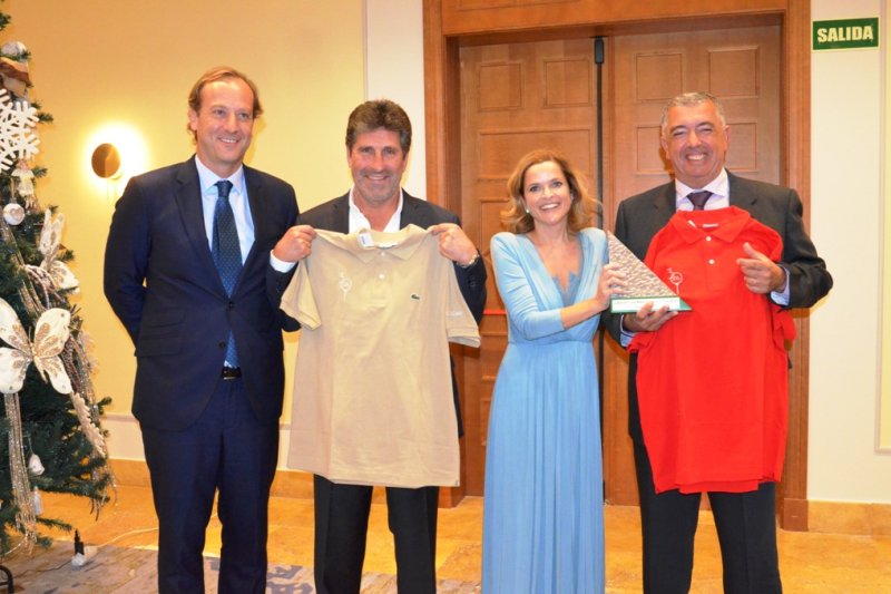 La Sella celebra 30 años de golf con su trofeo aniversario y una cena que reúne a Olazábal y Carriles La Sella celebra 30 años de golf con su trofeo aniversario y una cena que reúne a Olazábal y Carriles