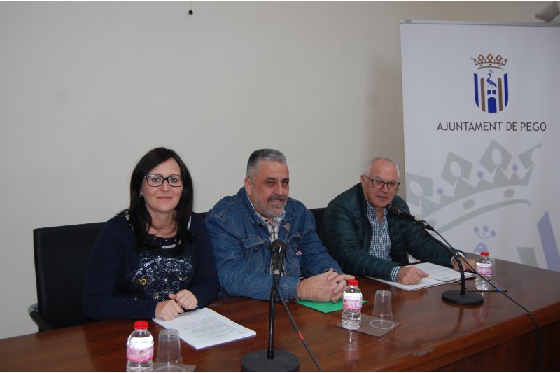El projecte Llonges de Cultura de la Fundació Baleària incorpora a la Sala d’Exposicions del Museu d’Art Contemporani de Pego El projecte Llonges de Cultura de la Fundació Baleària incorpora a la Sala d’Exposicions del Museu d’Art Contemporani de Pego