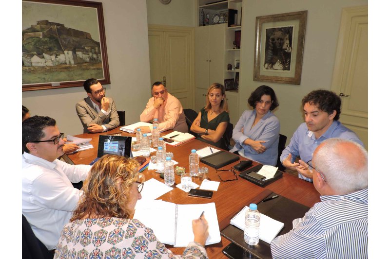 Reunión de trabajo en torno al proyecto Ciudad Creativa de la Gastronomía Reunión de trabajo en torno al proyecto Ciudad Creativa de la Gastronomía