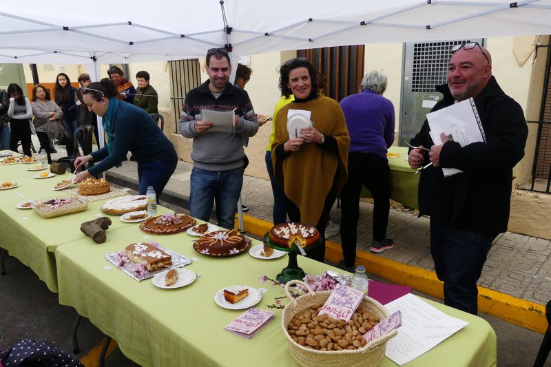 El Feslalí premia el dolç d’ametla més saborós i la millor presentació El Feslalí premia el dolç d’ametla més saborós i la millor presentació