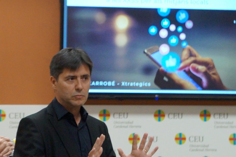 Forum Arrels 2024 analiza las sinergías entre la prensa de proximidad y las redes sociales Forum Arrels 2024 analiza las sinergías entre la prensa de proximidad y las redes sociales