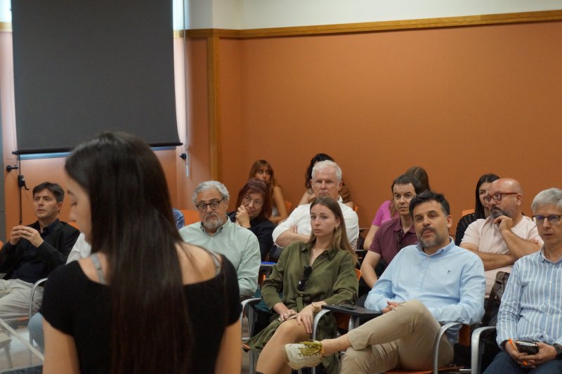 Forum Arrels 2024 analiza las sinergías entre la prensa de proximidad y las redes sociales Forum Arrels 2024 analiza las sinergías entre la prensa de proximidad y las redes sociales