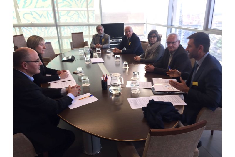 La Generalitat se compromete a apoyar medidas para aumentar la competitividad del puerto La Generalitat se compromete a apoyar medidas para aumentar la competitividad del puerto