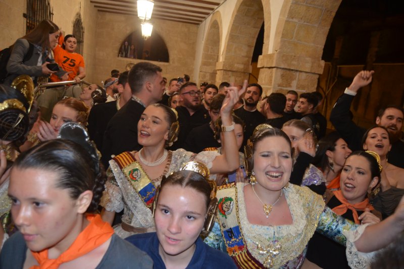 Centro vuelve a hacer doblete en la Sección Especial de las Fallas de Dénia  Centro vuelve a hacer doblete en la Sección Especial de las Fallas de Dénia