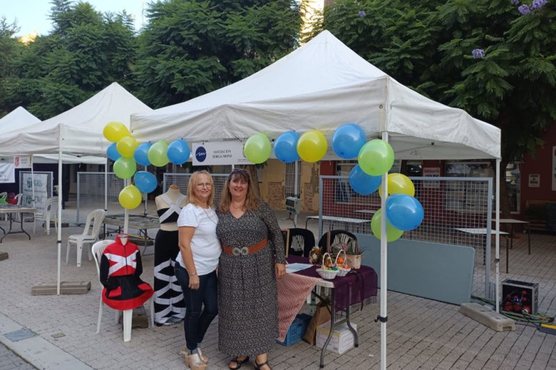 Una asociación lucha para fomentar el empoderamiento de la mujer a través de la cultura, la moda y el diseño Una asociación lucha para fomentar el empoderamiento de la mujer a través de la cultura, la moda y el diseño