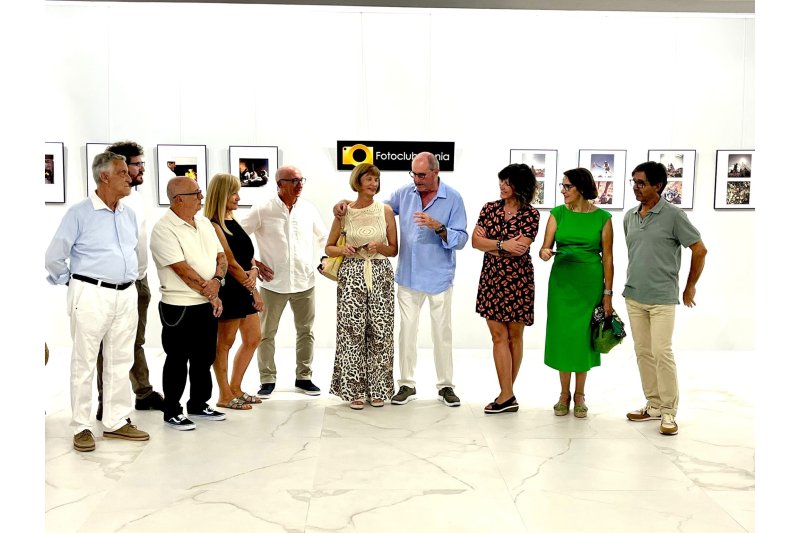 Oficis, la nueva exposición del Fotoclub Dénia Oficis, la nueva exposición del Fotoclub Dénia