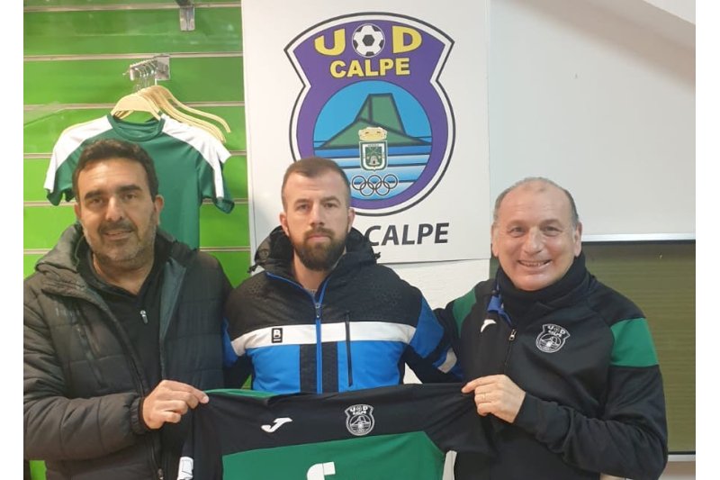 Regional Preferente: El Calpe ficha al central Arthur Regional Preferente: El Calpe ficha al central Arthur