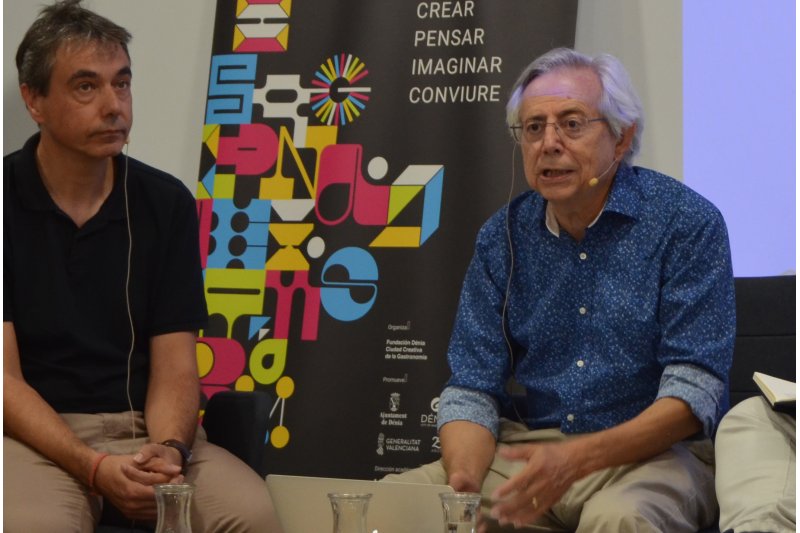 El sociólogo Antonio Ariño moderará una charla sobre longevidad el 11 de abril en Dénia El sociólogo Antonio Ariño moderará una charla sobre longevidad el 11 de abril en Dénia
