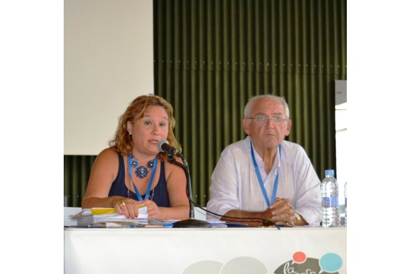 Los socios del CD Dénia decidirán la continuidad del equipo de fútbol sala en la asamblea extraordinaria Los socios del CD Dénia decidirán la continuidad del equipo de fútbol sala en la asamblea extraordinaria