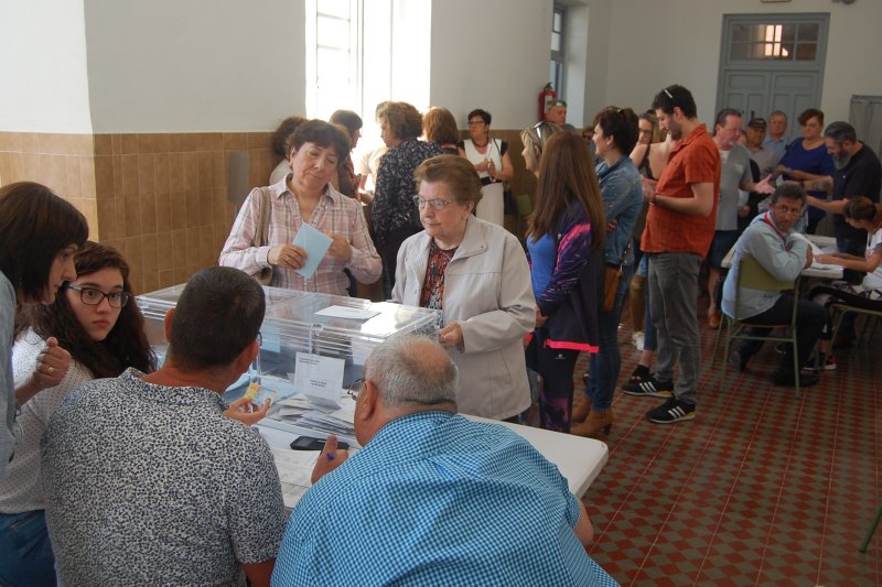 El PSPV se consolida como fuerza más votada en Pego y Compromís crece El PSPV se consolida como fuerza más votada en Pego y Compromís crece