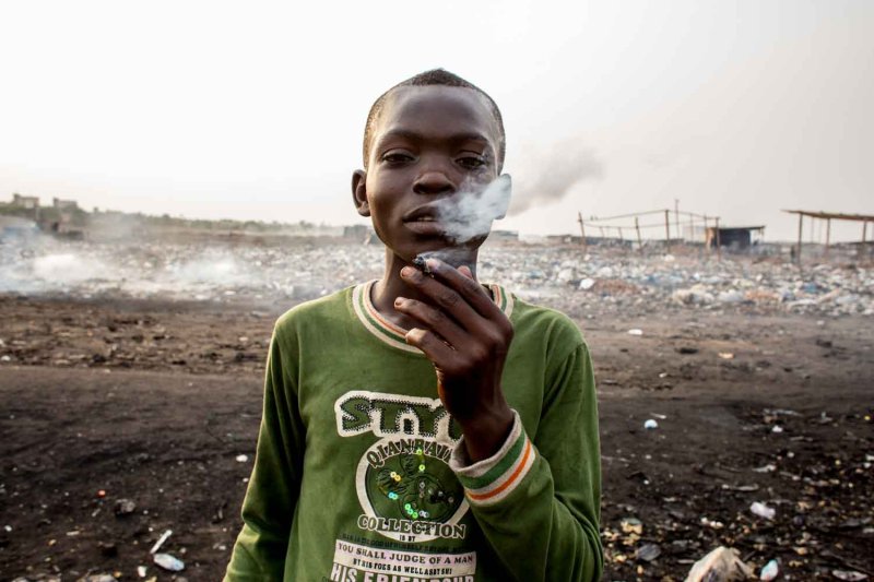 El Festival de Fotografía Ojos Rojos llega al Hospital de Dénia El Festival de Fotografía Ojos Rojos llega al Hospital de Dénia