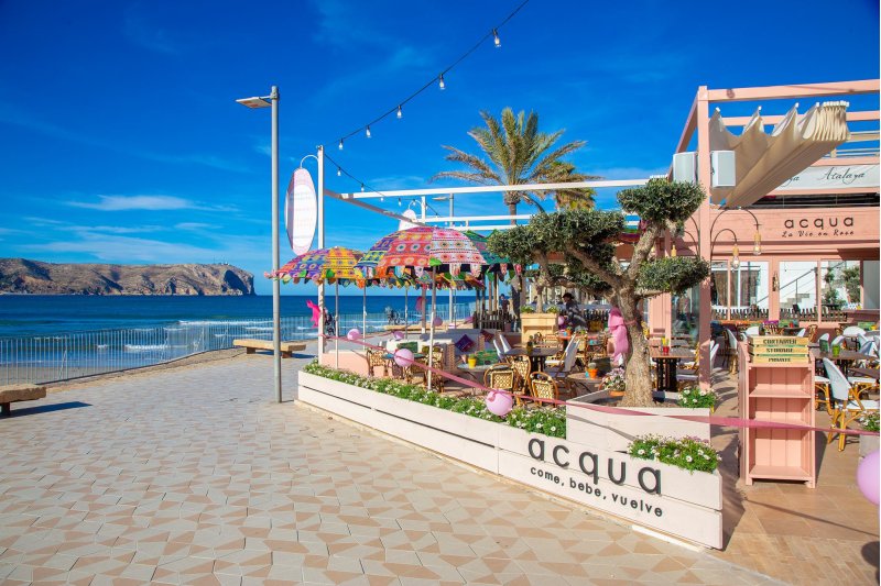 Tres locales de ocio del Arenal de Xàbia mantendrán su actividad pese a la orden de cierre Tres locales de ocio del Arenal de Xàbia mantendrán su actividad pese a la orden de cierre