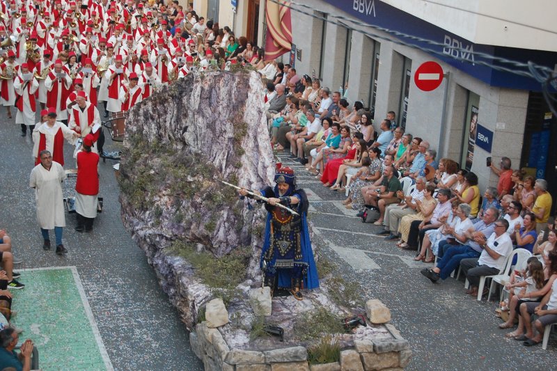 La declaració dels moros i cristians pegolins com a Festa d’Interès Autonòmic emmarca la capitania d’Al-Hagamba Muza La declaració dels moros i cristians pegolins com a Festa d’Interès Autonòmic emmarca la capitania d’Al-Hagamba Muza