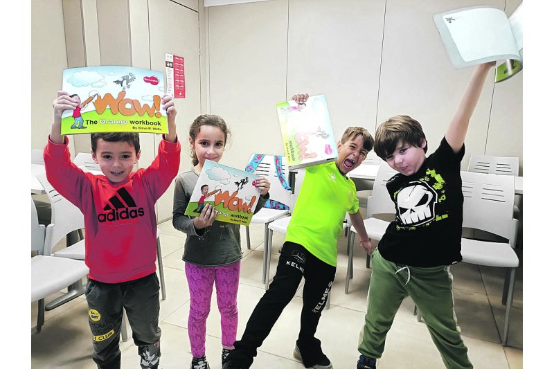 Niños desde 5 años aprenden inglés con el método ‘Wow English’ en Dénia Niños desde 5 años aprenden inglés con el método ‘Wow English’ en Dénia