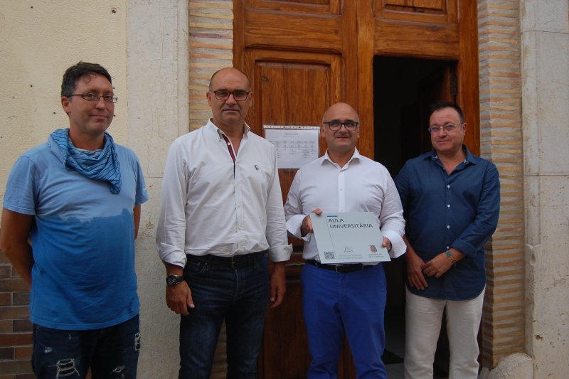 El Ràfol d’Almúnia: La Universitat d’Alacant assumeix l’obertura d’un aula universitària en l’antiga biblioteca El Ràfol d’Almúnia: La Universitat d’Alacant assumeix l’obertura d’un aula universitària en l’antiga biblioteca