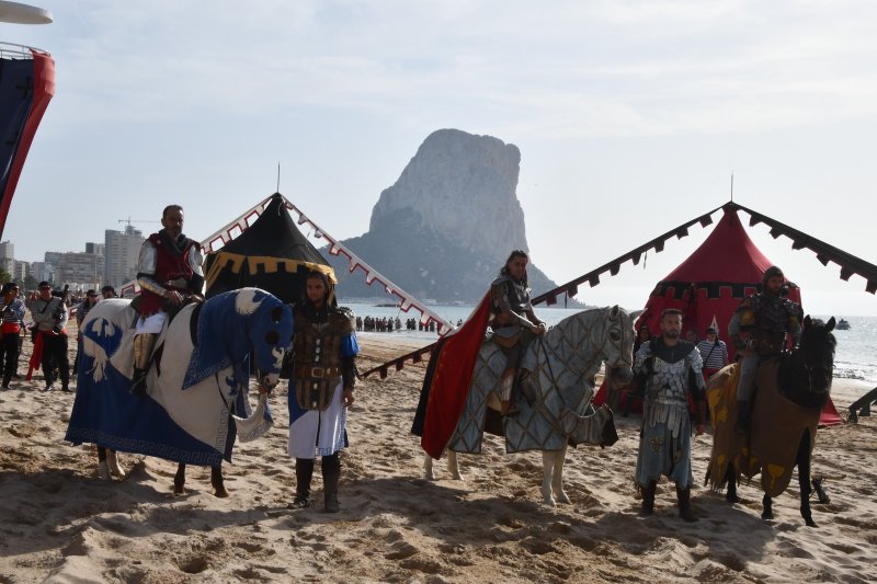 Los Moros i Cristians toman las calles de Calp con las fiestas del Cristo del Sudor Los Moros i Cristians toman las calles de Calp con las fiestas del Cristo del Sudor