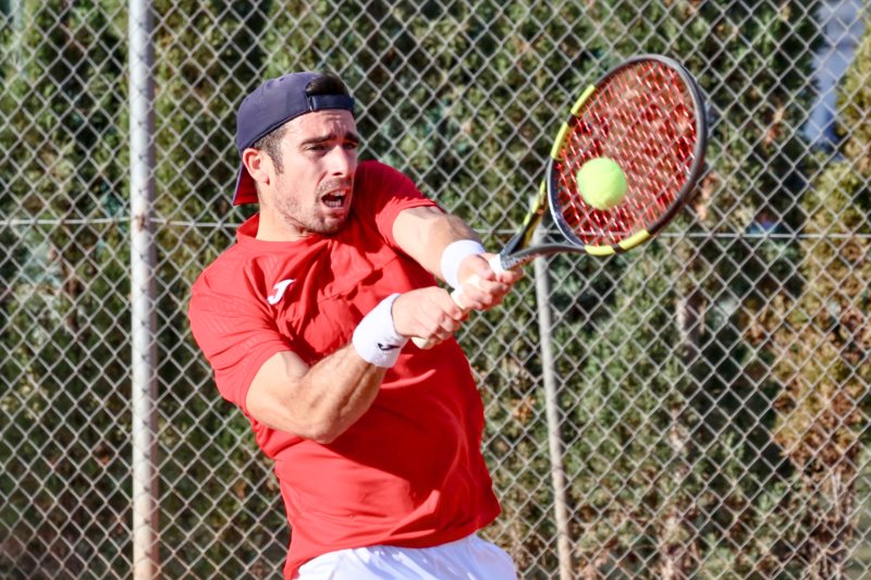 Jorge Martínez y Sarah Tatu se imponen en el Campeonato de Tenis de la Comunitat Valenciana disputado en Dénia Jorge Martínez y Sarah Tatu se imponen en el Campeonato de Tenis de la Comunitat Valenciana disputado en Dénia