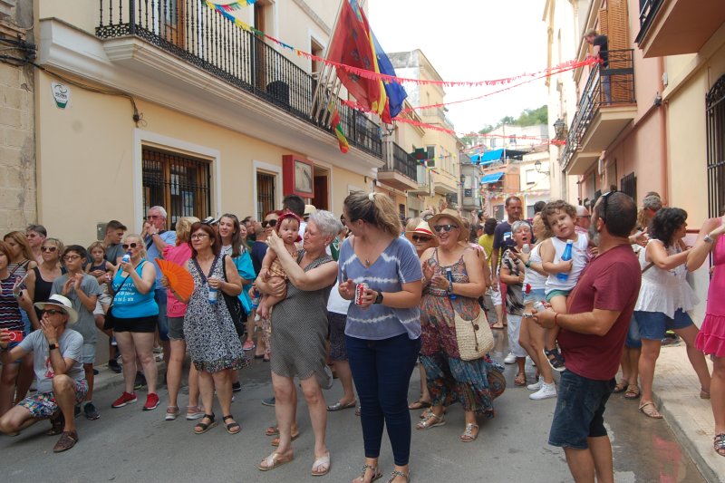 El pregó refresca el tret d’eixida de les festes del Ràfol d’Almúnia El pregó refresca el tret d’eixida de les festes del Ràfol d’Almúnia