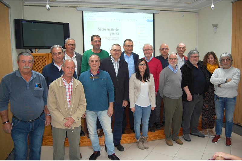 La publicació de la novel·la Setze relats de guerra culmina el Cicle de Memòria Històrica 2019 a Pego La publicació de la novel·la Setze relats de guerra culmina el Cicle de Memòria Històrica 2019 a Pego