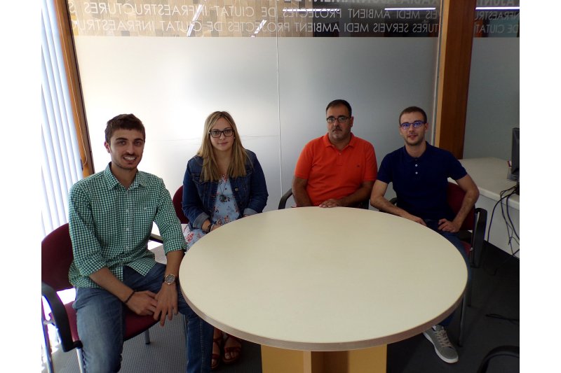 El Ayuntamiento contrata a dos jóvenes a través del programa Avalem Joves El Ayuntamiento contrata a dos jóvenes a través del programa Avalem Joves