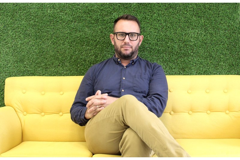 Javi Llull, CEO de Plus Media, finalista en la XXX edición de los Premios JOVEMPA al Talento Empresarial Joven de Alicante Javi Llull, CEO de Plus Media, finalista en la XXX edición de los Premios JOVEMPA al Talento Empresarial Joven de Alicante