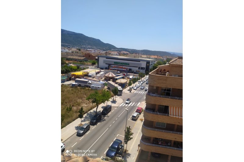 Gent de Dénia asegura que las ordenanzas municipales impiden que la feria infantil se monte en la avenida Miguel Hernández Gent de Dénia asegura que las ordenanzas municipales impiden que la feria infantil se monte en la avenida Miguel Hernández