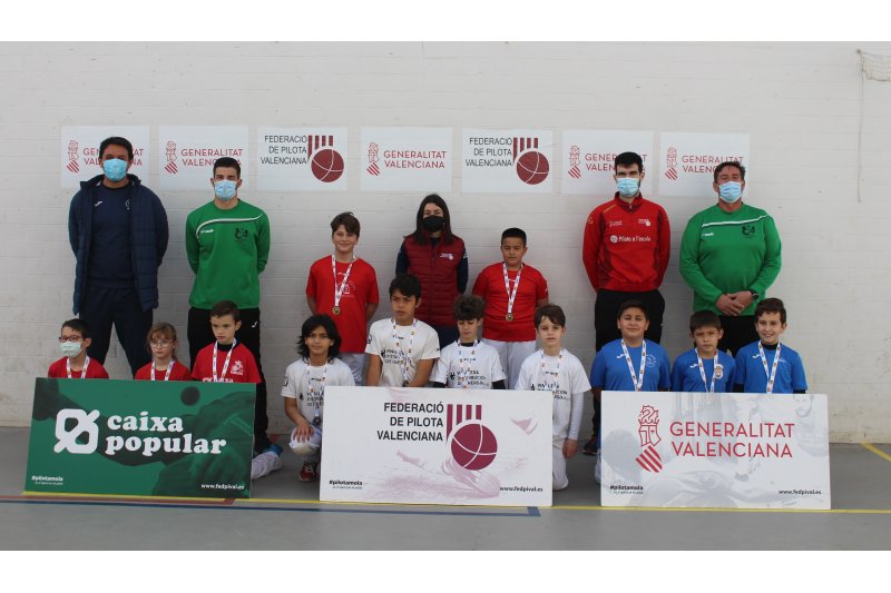 El benjamí de l’escola de pilota Beniarbeig-El Verger s’imposa en la final autonòmica de galotxa El benjamí de l’escola de pilota Beniarbeig-El Verger s’imposa en la final autonòmica de galotxa