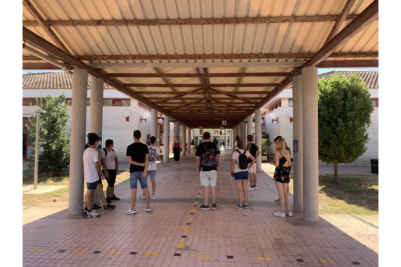 El Ayuntamiento de Dénia adjudica la ampliación del IES Maria Ibars por más de 2 millones de euros     El Ayuntamiento de Dénia adjudica la ampliación del IES Maria Ibars por más de 2 millones de euros