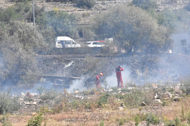 El incendio de La Xara queda controlado tras quemar casi un hectárea de matorral  El incendio de La Xara queda controlado tras quemar casi un hectárea de matorral