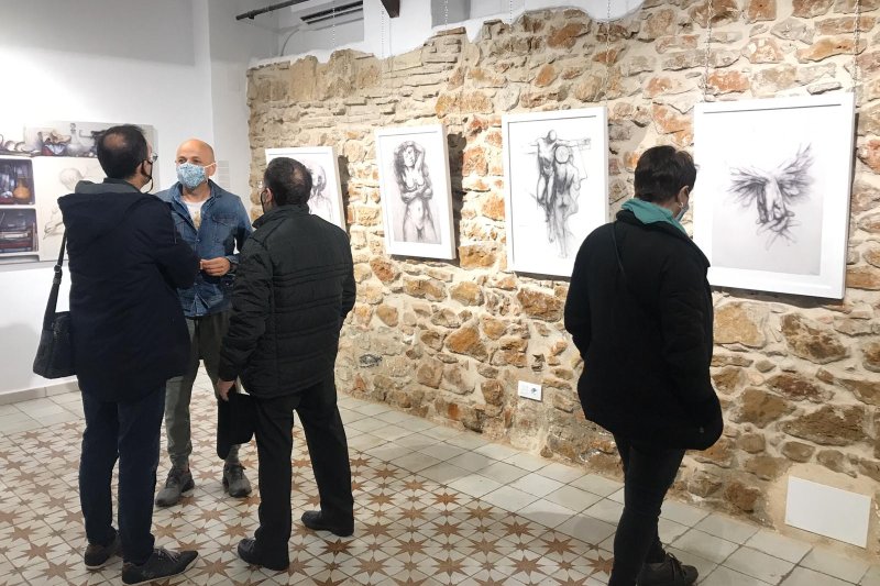 Castejón inaugura una retrospectiva en Els Magazinos Castejón inaugura una retrospectiva en Els Magazinos