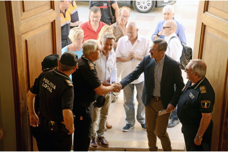 Emergencias repasa los protocolos de intervención para mejorar la respuesta ante los incendios en el Montgó Emergencias repasa los protocolos de intervención para mejorar la respuesta ante los incendios en el Montgó