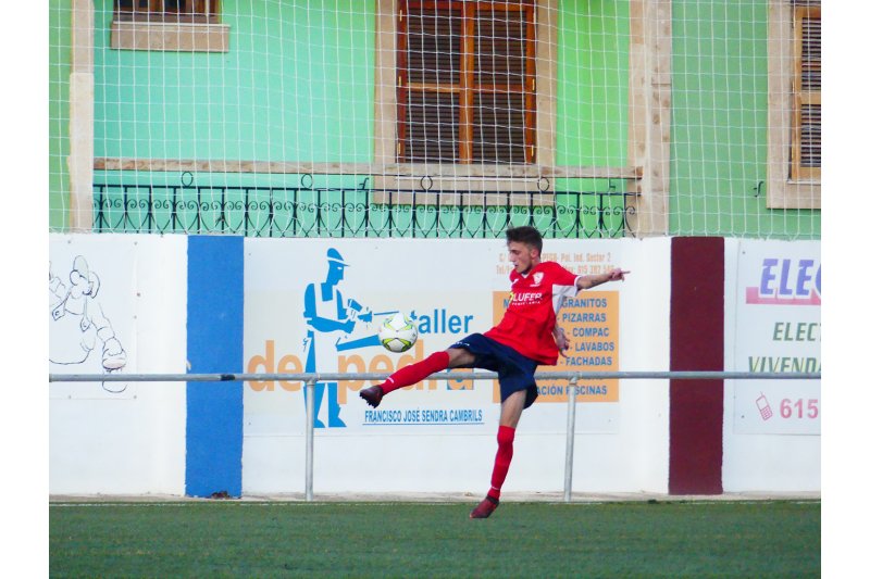 Preferente: El Pego reafirma su liderato con goleada mientras Jávea, Pedreguer y Dénia pierden Preferente: El Pego reafirma su liderato con goleada mientras Jávea, Pedreguer y Dénia pierden