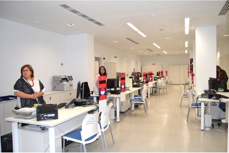 La Generalitat aprueba obras en el Espai Labora para evitar la propagación del COVID-19, dos años después de iniciarse la pandemia La Generalitat aprueba obras en el Espai Labora para evitar la propagación del COVID-19, dos años después de iniciarse la pandemia