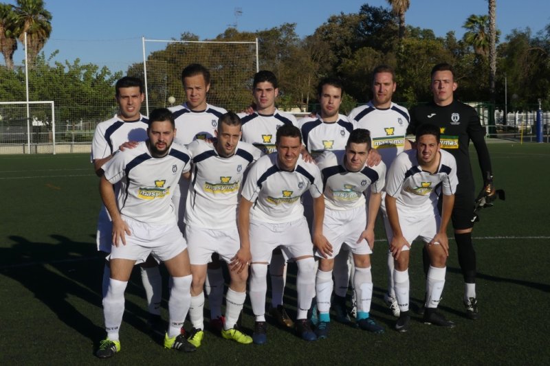 El Pedreguer cau a Alginet (1-0) i embrolla la lluita per la permanència El Pedreguer cau a Alginet (1-0) i embrolla la lluita per la permanència